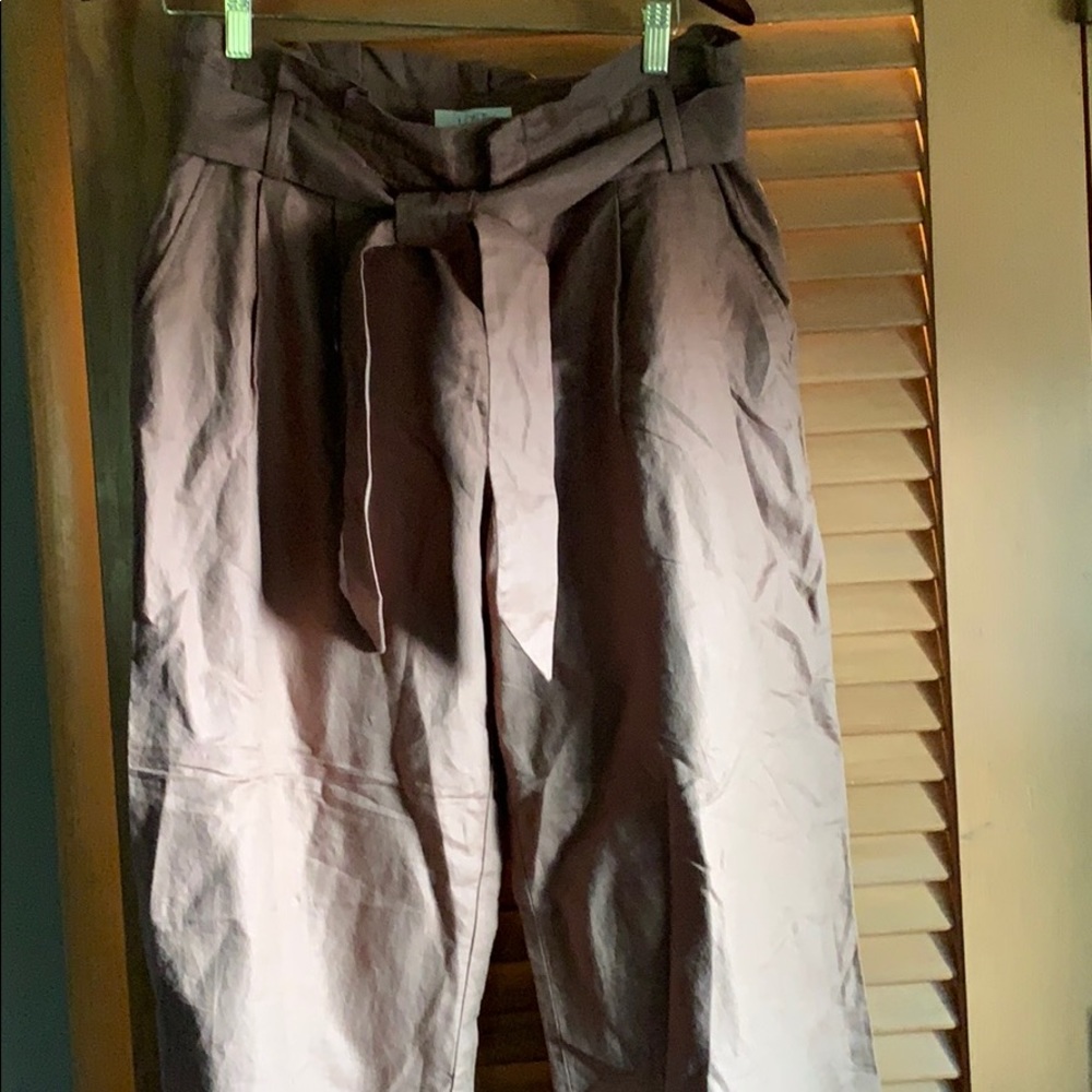 Wide leg paper bag waist linen ankle slacks